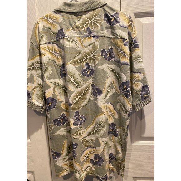 Vintage Tommy‎ Bahama Polo Medium, Gray with Floral pattern and Yellow trim - Picture 2 of 5